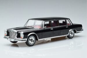 Mercedes 600 LWB Pullman W100 Zwart MCG 1:18 MCG18187 Metaal