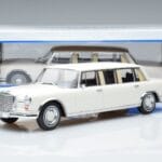 Mercedes S-Class 600 W100 LWB Pullman Wit MCG 1:18 MCG18188 Metaal - image 6 of 6
