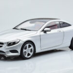 Mercedes S-Class W222 Iridium Zilver Norev 1:18