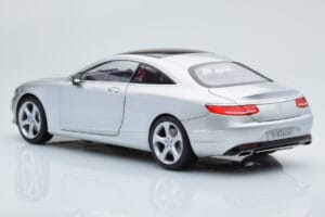 Mercedes S-Class W222 Iridium Zilver Norev 1:18 B66961242 Metaal — afbeelding 7 van 8
