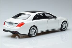 Mercedes S-Class W222 AMG Line Norev 1:18 183792 Metaal — afbeelding 3 van 7