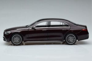 Mercedes S-Class W223 AMG Line Rood Norev 1:18 183804 Metaal — afbeelding 5 van 8