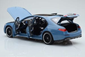 Mercedes S-Class W223 Vintage Blauw Norev 1:18 B66960828 Metaal — afbeelding 4 van 7