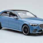 Mercedes S-Class W223 Vintage Blauw Norev 1:18 - image 5 of 7