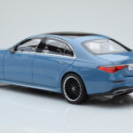 Mercedes S-Class W223 Vintage Blauw Norev 1:18 - image 6 of 7