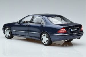 Mercedes S55 AMG W220 Blauw Norev 1:18 183817 Metaal — afbeelding 6 van 7