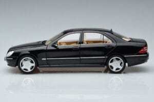 Mercedes S-Class W220 S55 AMG Gelimiteerde Editie Norev 1:18 183812 Metaal — afbeelding 4 van 7