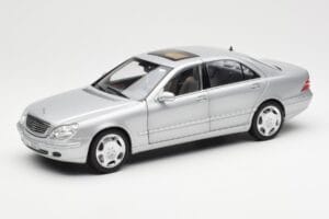 Mercedes S600 W220 Zilver Metallic Norev 1:18 183810