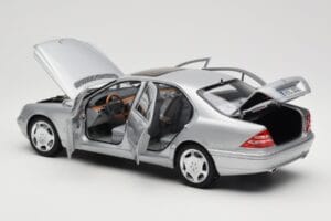 Mercedes S600 W220 Zilver Metallic Norev 1:18 183810 Metaal — afbeelding 5 van 8