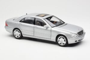 Mercedes S600 W220 Zilver Metallic Norev 1:18 183810 Metaal — afbeelding 6 van 8
