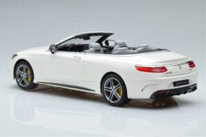 Mercedes AMG S63 A217 Cabriolet Diamond Wit GT Spirit 1:18 B66965712 Hars — afbeelding 5 van 6