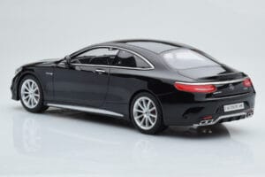 Mercedes AMG S63 C217 Coupe Zwart GT Spirit 1:18 ZM041 Hars — afbeelding 5 van 6