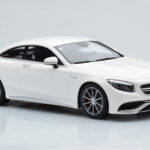 Mercedes AMG S63 C217 Coupe Wit GT Spirit 1:18 - image 4 of 6