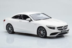 Mercedes AMG S63 C217 Coupe Wit GT Spirit 1:18 B66960372 Hars — afbeelding 4 van 6
