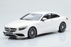 Mercedes AMG S63 C217 Coupe Wit GT Spirit 1:18 B66960372
