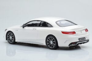Mercedes AMG S63 C217 Coupe Wit GT Spirit 1:18 B66960372 Hars — afbeelding 5 van 6