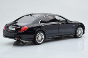 Mercedes AMG S65 W222 Zwart GT Spirit 1:18 ZM043 Hars — afbeelding 2 van 6