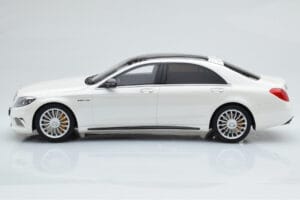 Mercedes AMG S65 W222 Wit GT Spirit 1:18 B66960371 Hars — afbeelding 3 van 8
