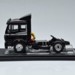 Mercedes SK2 1850 Zwart IXO 1:43 - image 3 of 6