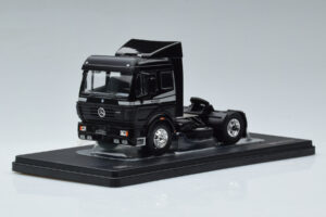 Mercedes SK2 1850 Zwart IXO 1:43