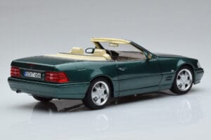 Mercedes SL500 R129 Groen Metallic Norev 1:18 183753 Metaal — afbeelding 4 van 8