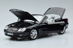 Mercedes SL500 R230 Zwart Norev 1:18 183840 Metaal — afbeelding 2 van 8