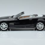 Mercedes SL500 R230 Zwart Norev 1:18 183840 Metaal - image 4 of 8