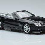Mercedes SL500 R230 Zwart Norev 1:18 183840 Metaal - image 5 of 8