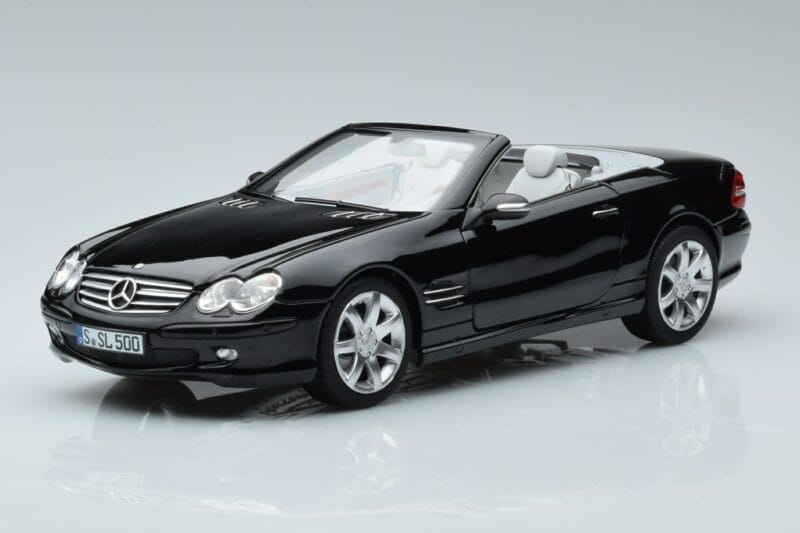 Mercedes SL500 R230 Zwart Norev 1:18 183840 Metaal