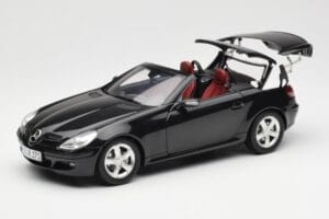 Mercedes SLK R171 Obsidian Zwart Metallic Minichamps 1:18 B66962319 Metaal — afbeelding 2 van 9