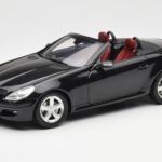 Mercedes SLK R171 Obsidian Zwart Metallic Minichamps 1:18 B66962319