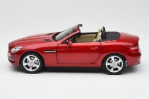 Mercedes SLK R172 Designo Zircon Rood Minichamps 1:18 B66960513 Metaal — afbeelding 4 van 8