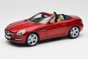 Mercedes SLK R172 Designo Zircon Rood Minichamps 1:18 B66960513