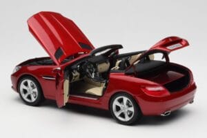Mercedes SLK R172 Designo Zircon Rood Minichamps 1:18 B66960513 Metaal — afbeelding 5 van 8