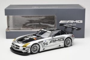 Mercedes SLS AMG GT3 #96 M. Hakkinen AMG Customer Sports 6 Hours of Zhuhai ILMC 2011 Minichamps 1:18 B66960197 Metaal — afbeelding 6 van 6