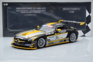 Mercedes SLS AMG GT3 Team Erebus Motorsport #36 B. Schneider / A. Jager / C. Roloff Winners Bathurst 12 Hours 2013 Minichamps — afbeelding 6 van 6