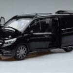 Mercedes V-Class W447 V260L Zwart Mercedes 1:18 QALCN89911150 Metaal - image 2 of 8