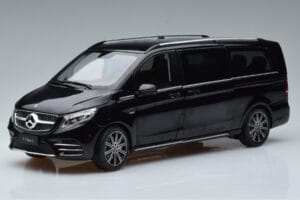 Mercedes V-Class W447 V260L Zwart Mercedes 1:18 QALCN89911150 Metaal