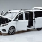 Mercedes V-Class W447 V260L Wit Mercedes 1:18 QALCN89911149 Metaal - image 2 of 8