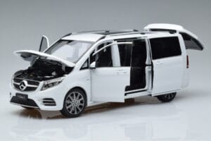 Mercedes V-Class W447 V260L Wit OEM 1:18 QALCN89911149 Metaal — afbeelding 2 van 8