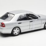 Mercedes C36 AMG W202 Zilver UT Models 1:18 - image 2 of 6