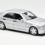 Mercedes C36 AMG W202 Zilver UT Models 1:18 - image 4 of 6
