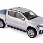 Mercedes X-Class Zilver Norev 1:18