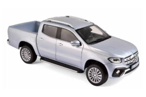 Mercedes X-Class Zilver Norev 1:18