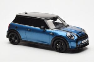 Mini Cooper S F56 Island Blauw Otto 1:18 OT982 Hars — afbeelding 4 van 6