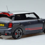 Mini John Cooper Works GP F56 Grijs Otto 1:18 - image 2 of 6