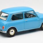 Morris Mini Minor Blauw Kyosho 1:18 08964BL - image 3 of 8