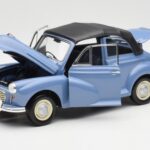 Morris Minor Cabriolet Blauw Minichamps 1:18 - image 2 of 8