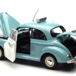 Morris Minor Politie Blauw & Wit Minichamps 1:18 - image 5 of 8