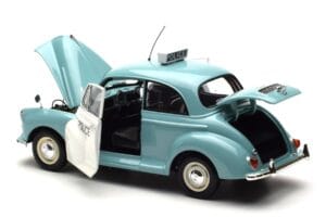 Morris Minor Politie Blauw & Wit Minichamps 1:18 150137090 Metaal — afbeelding 5 van 8
